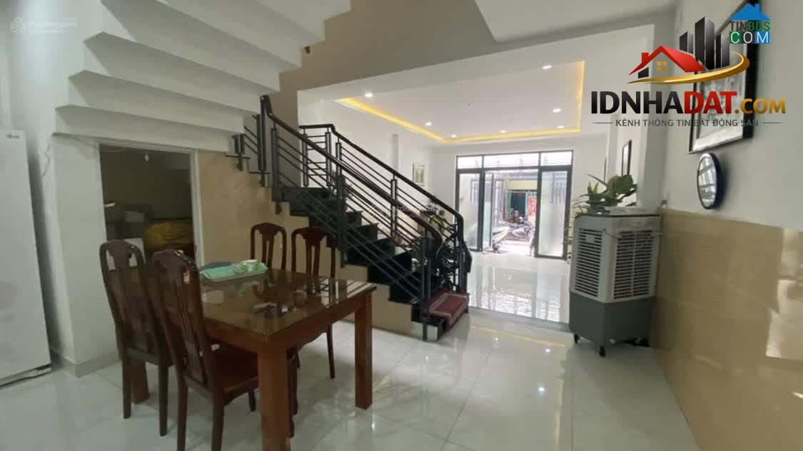 Nhà mới ở ngay chủ gấp bán Thoại Ngọc Hầu 3 tầng 4… – Bán nhà trong ngõ – hẻm Quận Tân Phú – TP Hồ Chí Minh giá 5 – 7 tỷ