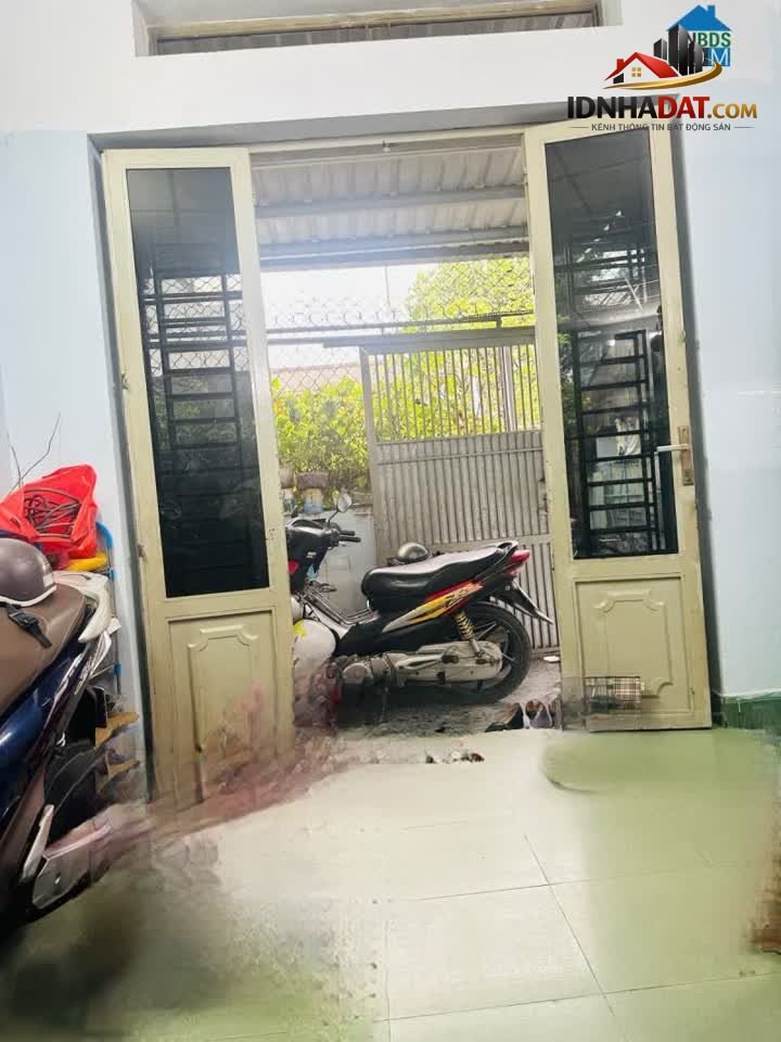 Bán nhà Hẻm xe hơi Thạch Lam, 4 x 15m, 3.7 tỷ, 2 t… – Bán nhà trong ngõ – hẻm Quận Tân Phú – TP Hồ Chí Minh giá 3 – 5 tỷ