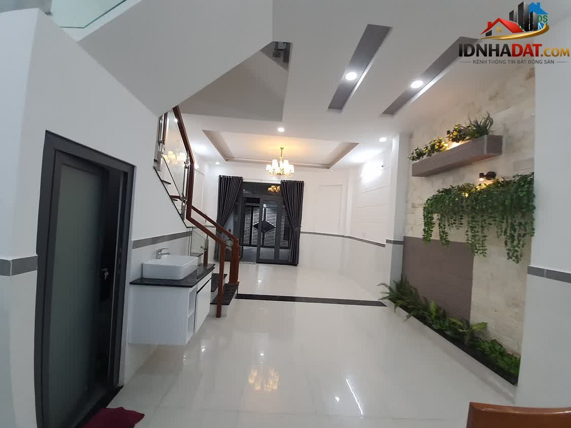 Bán nhà Phường Trường Thọ Quận Thủ Đức Thành Phố Hồ Chí Minh 326 m² 15 tỷ