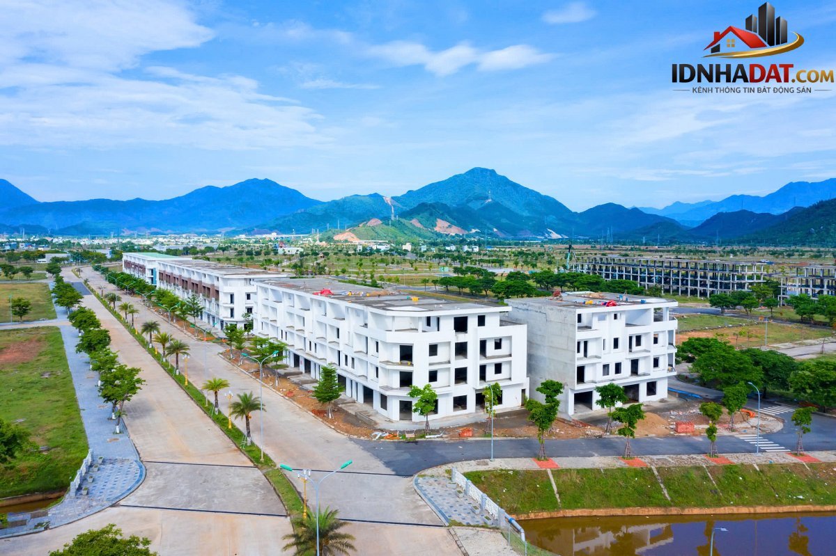 Bất động sản Đà Nẵng: "Rồng bay" nhờ cú hích kép từ Trung tâm Tài chính quốc tế và Khu thương mại tự do - Ảnh 4.