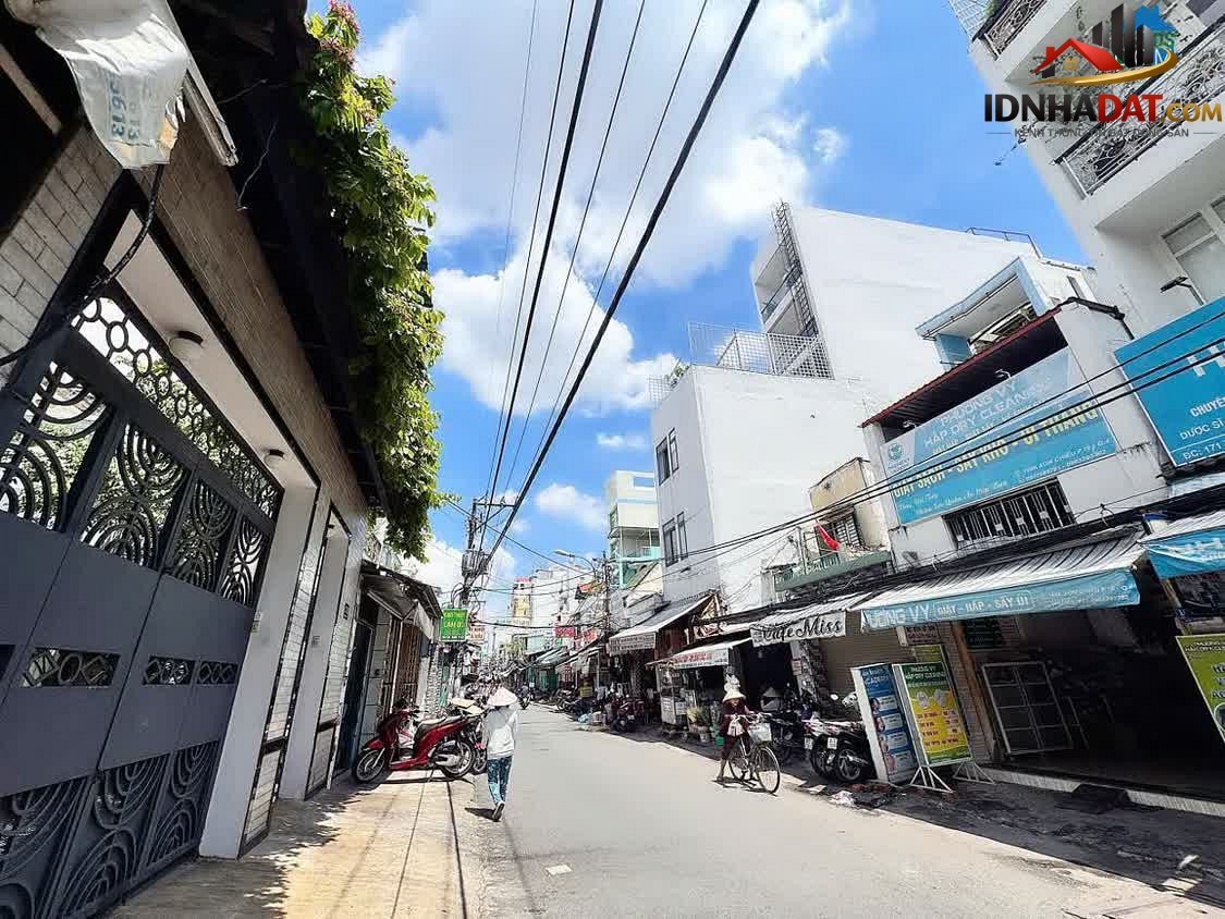 Bán nhà mặt phố Đ.Xóm Chiếu Quận 4 Thành Phố Hồ Chí Minh – Diện tích 144 m² – Giá 32 tỷ