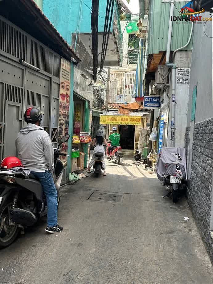 Bán nhà đất Đường Vĩnh Khánh – Phường cũ 10 Quận 4 – Thành phố Hồ Chí Minh 25 m² 6.8 tỷ
