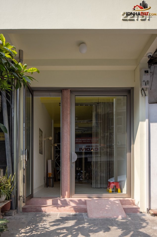 Nhà ống ngang 3m xuống cấp thành văn phòng kết hợp ở: Giải pháp bài toán cho thuê tại Hà Nội- Ảnh 2.