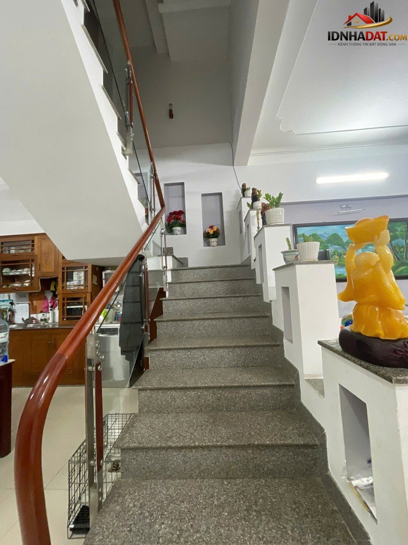 Nhà đẹp 3 tầng – Khu Vip Hòa Xuân – Mặt tiền Ngô Huy Diễn – Khu vực cực hiếm nhà bán Bán nhà đất Đường Ngô Huy Diễn – Phường cũ Hòa Xuân – Quận Cẩm Lệ – Phường mới Hòa Xuân – Thành phố Đà Nẵng 113m2 9.5 tỷ