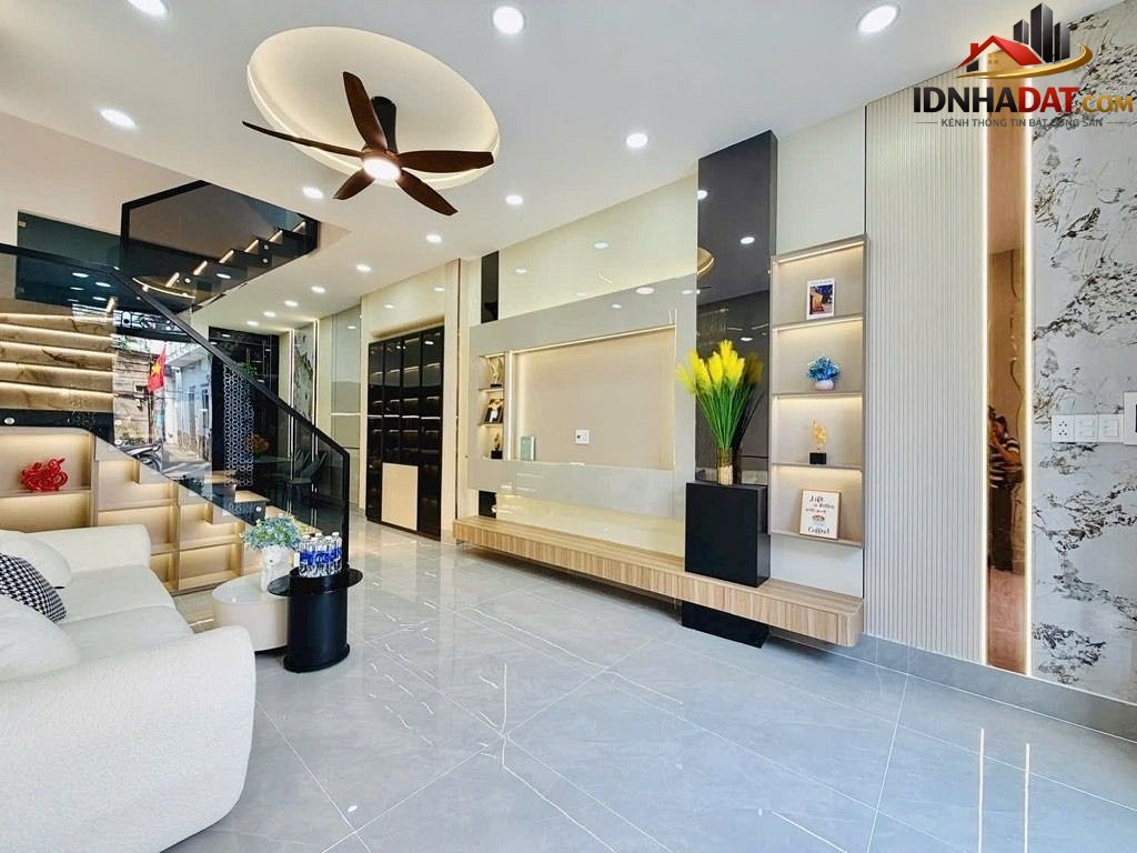 Bán nhà Phường 10 Quận Gò Vấp Thành Phố Hồ Chí Minh 61m2 giá 5,5 tỷ