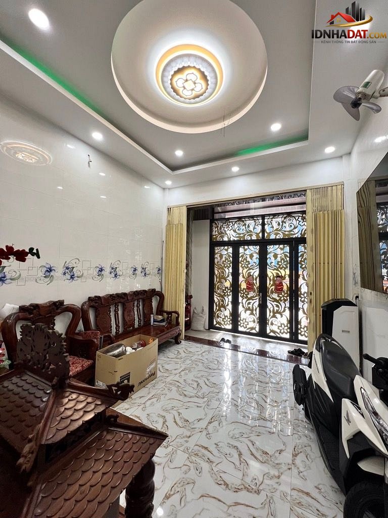 Bán nhà Quận 6 Thành Phố Hồ Chí Minh 60m2 giá 8,7 tỷ