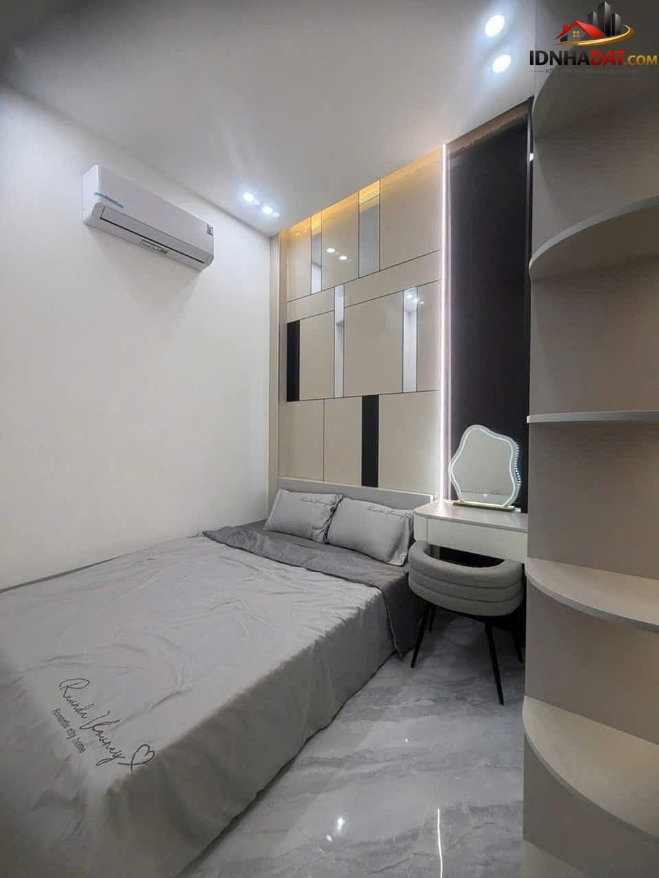 Bán nhà kiệt 3 tầng Ông Ích Khiêm 54m2 giá chỉ 5,9 tỷ – Bán nhà mặt phố Quận Hải Châu – Đà Nẵng giá 5 – 7 tỷ