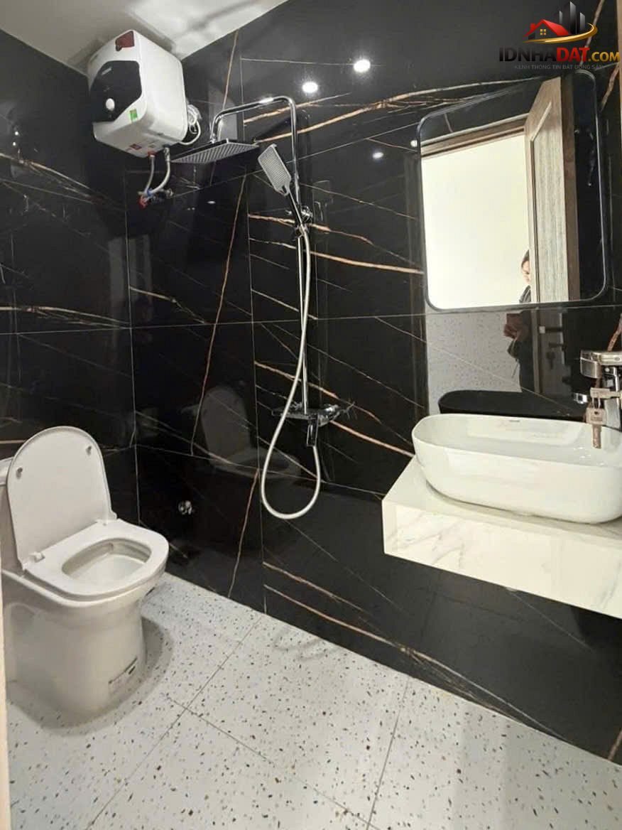 Bán nhà kiệt 3 tầng Ông Ích Khiêm 54m2 giá chỉ 5,9 tỷ – Bán nhà mặt phố Quận Hải Châu – Đà Nẵng giá 5 – 7 tỷ