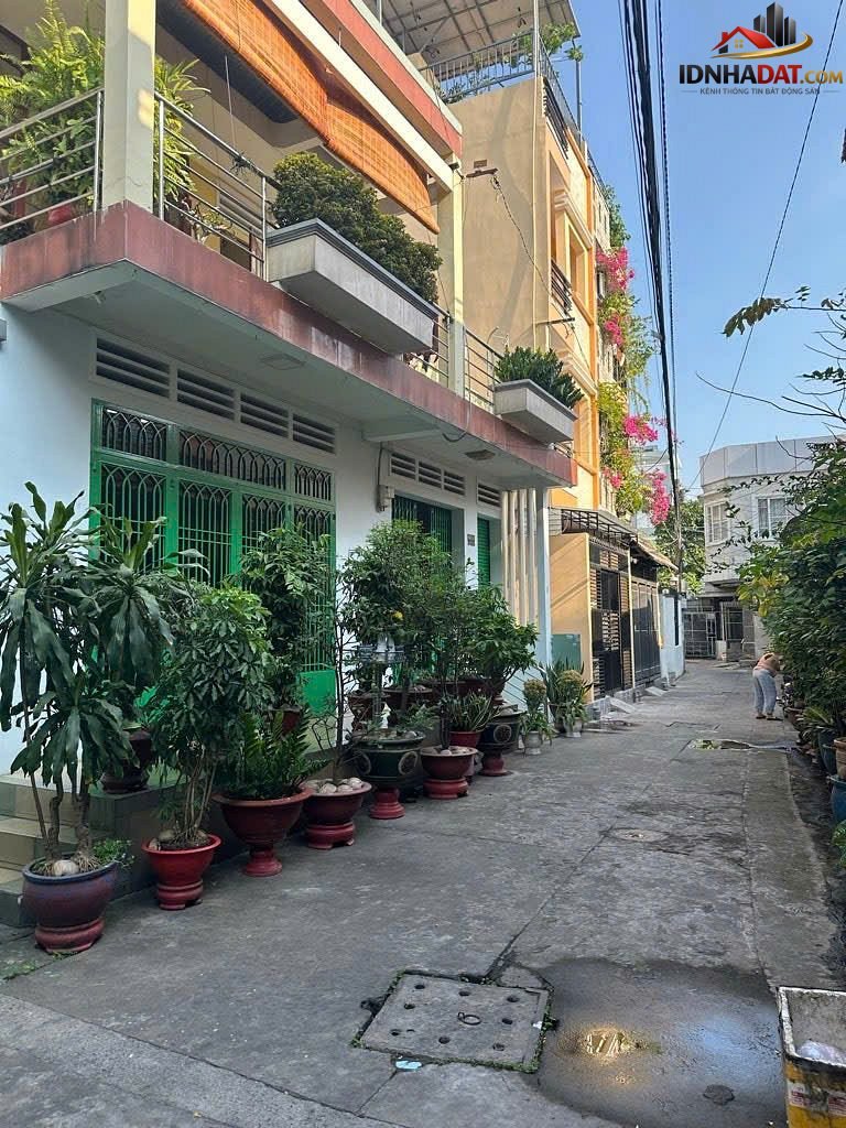 Bán nhà Phường Tân Sơn Nhì Quận Tân Phú Thành Phố Hồ Chí Minh 24 m2 giá 3,9 tỷ