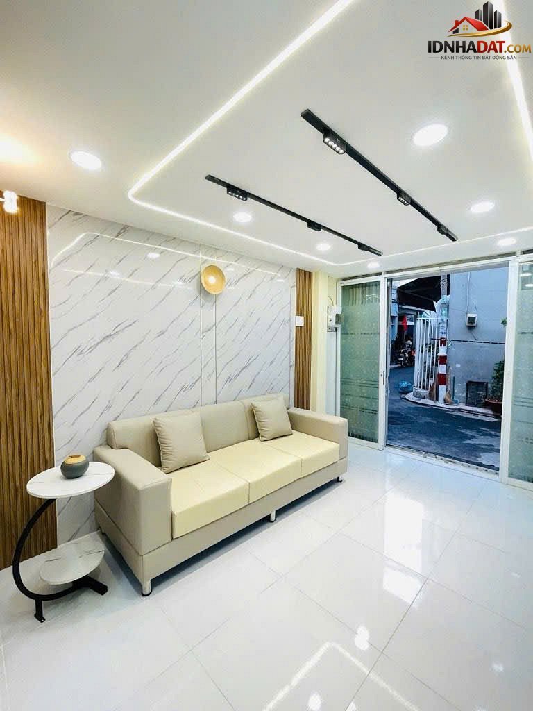 Nhà Đẹp Ở Ngay, 3 Tầng, Lô Góc Không Lộ Giới, Đường Hẻm Nhựa 4 m, Ngay Trung Tâm Tân Phú – Bán nhà Phường Tân Thành Quận Tân Phú Thành Phố Hồ Chí Minh – Diện tích 21m2 – Giá Thỏa thuận
