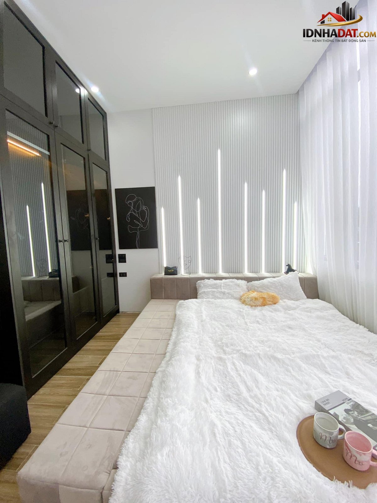Ngôi nhà phố luôn trong lành nhờ được bọc bởi khu vườn nhỏ - Ảnh 16. Ngôi nhà phố luôn trong lành nhờ được bọc bởi khu vườn nhỏ - Ảnh 16.