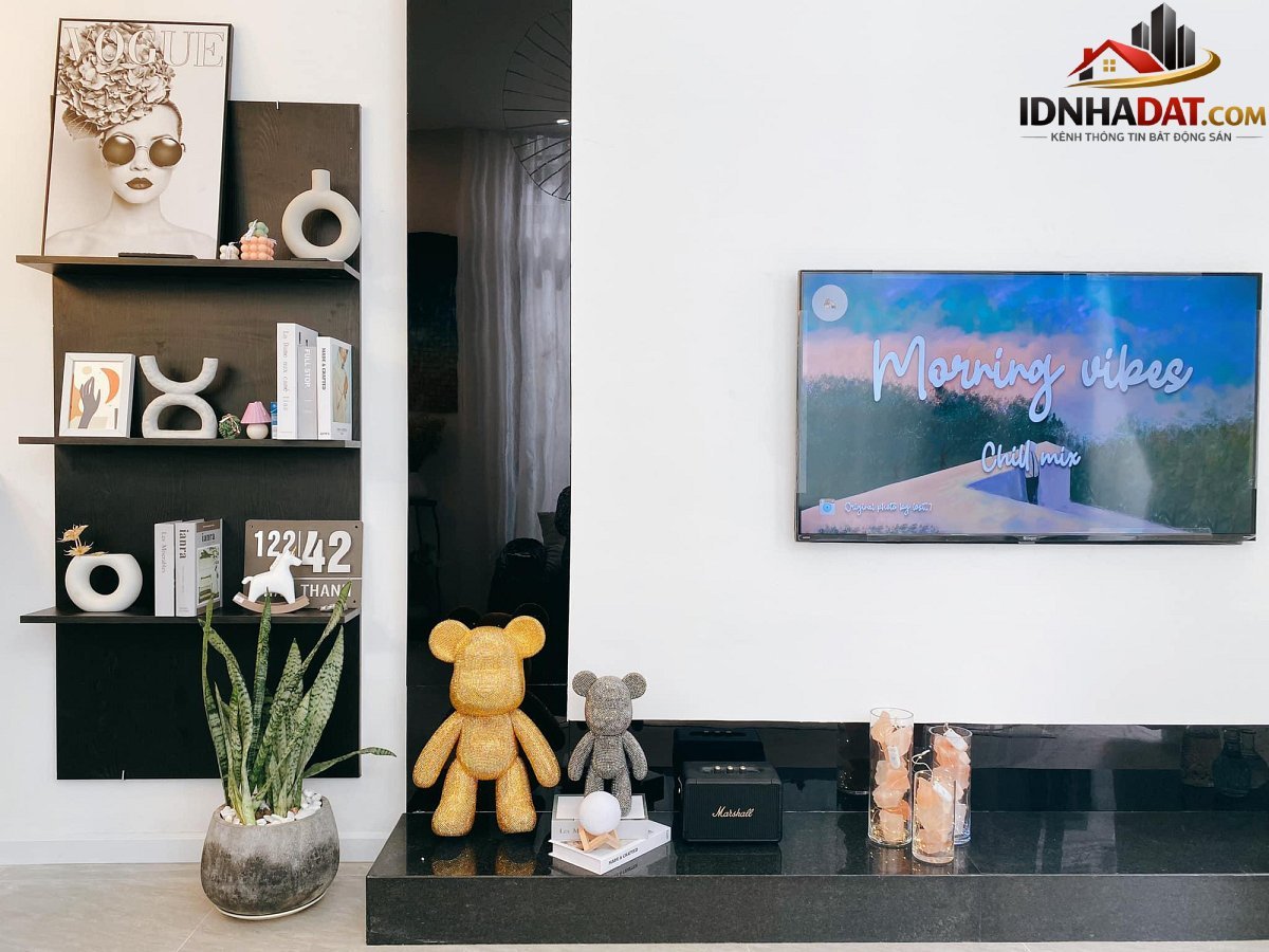 Ngôi nhà phố luôn trong lành nhờ được bọc bởi khu vườn nhỏ - Ảnh 4. Ngôi nhà phố luôn trong lành nhờ được bọc bởi khu vườn nhỏ - Ảnh 4.