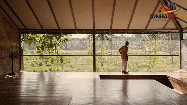 Ứng dụng cửa kính cho không gian ngôi nhà sáng sủa- Ảnh 4.