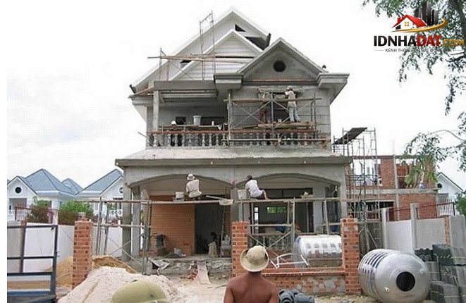 Xây nhà vào thời điểm nào trong năm là tốt nhất?- Ảnh 1. Xây nhà vào thời điểm nào trong năm là tốt nhất?- Ảnh 1.