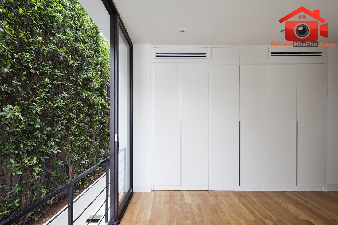 Cải tạo biệt thự Thủ Đức: Giải pháp kiến trúc đương đại tối ưu 30% chi phí- Ảnh 9. Cải tạo biệt thự Thủ Đức: Giải pháp kiến trúc đương đại tối ưu 30% chi phí- Ảnh 9.