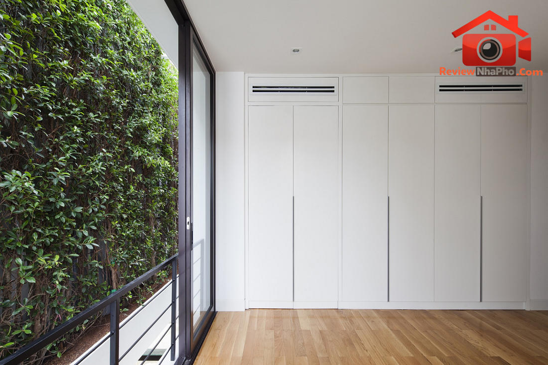 Cải tạo biệt thự Thủ Đức: Giải pháp kiến trúc đương đại tối ưu 30% chi phí- Ảnh 9. Cải tạo biệt thự Thủ Đức: Giải pháp kiến trúc đương đại tối ưu 30% chi phí- Ảnh 9.