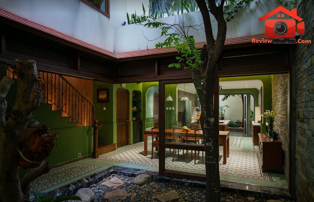 Nhà phố ở TPHCM: Thiết kế may đo làm sàn diễn cho ký ức 10 năm- Ảnh 2. Nhà phố ở TPHCM: Thiết kế may đo làm sàn diễn cho ký ức 10 năm- Ảnh 2.