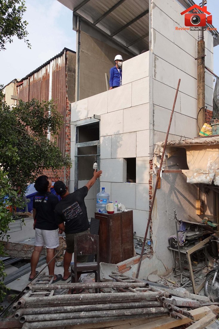 Thiết kế nhà siêu nhỏ 11m2 TP.HCM: Ứng dụng vật liệu nhẹ cho không gian tối giản- Ảnh 3. Thiết kế nhà siêu nhỏ 11m2 TP.HCM: Ứng dụng vật liệu nhẹ cho không gian tối giản- Ảnh 3.
