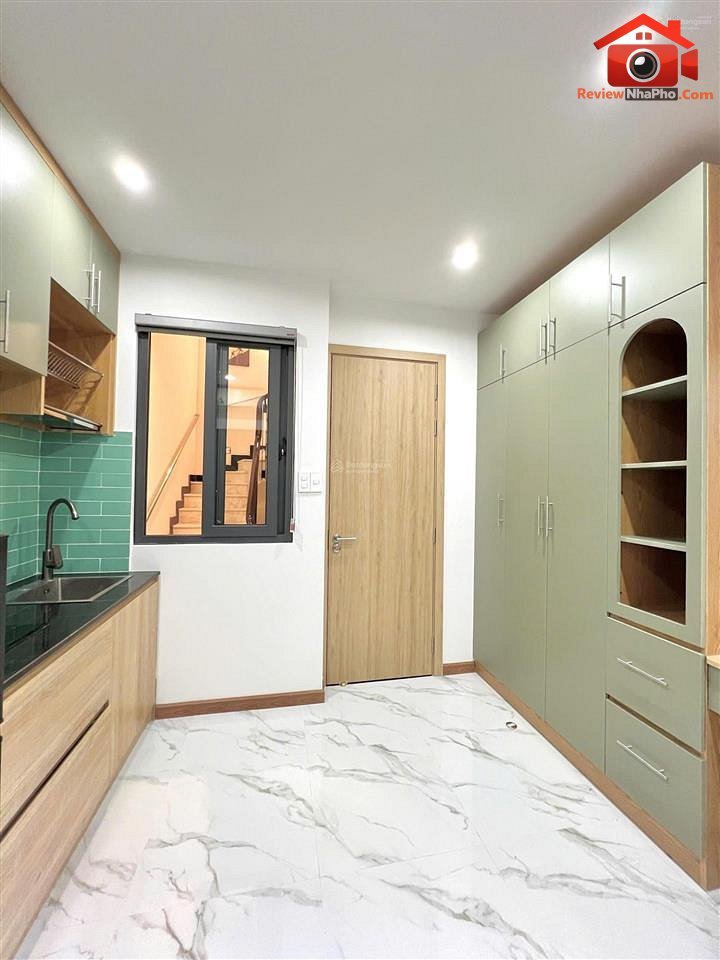 Cho thuê nhà đất Đường Sư Vạn Hạnh – Phường cũ Không xác định Quận 10 – Thành phố Hồ Chí Minh REVIEW NHÀ PHỐ 40 m2 – 7 triệu