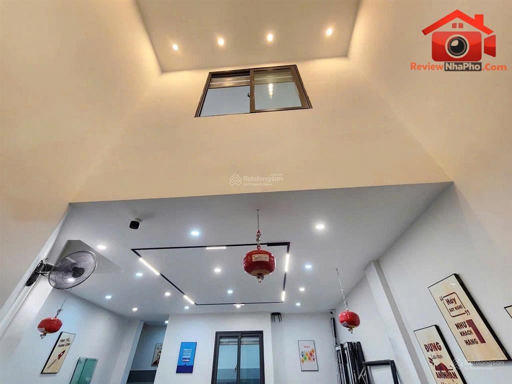 Cho thuê nhà đất Đường Sư Vạn Hạnh – Phường cũ Không xác định Quận 10 – Thành phố Hồ Chí Minh REVIEW NHÀ PHỐ 40 m2 – 7 triệu