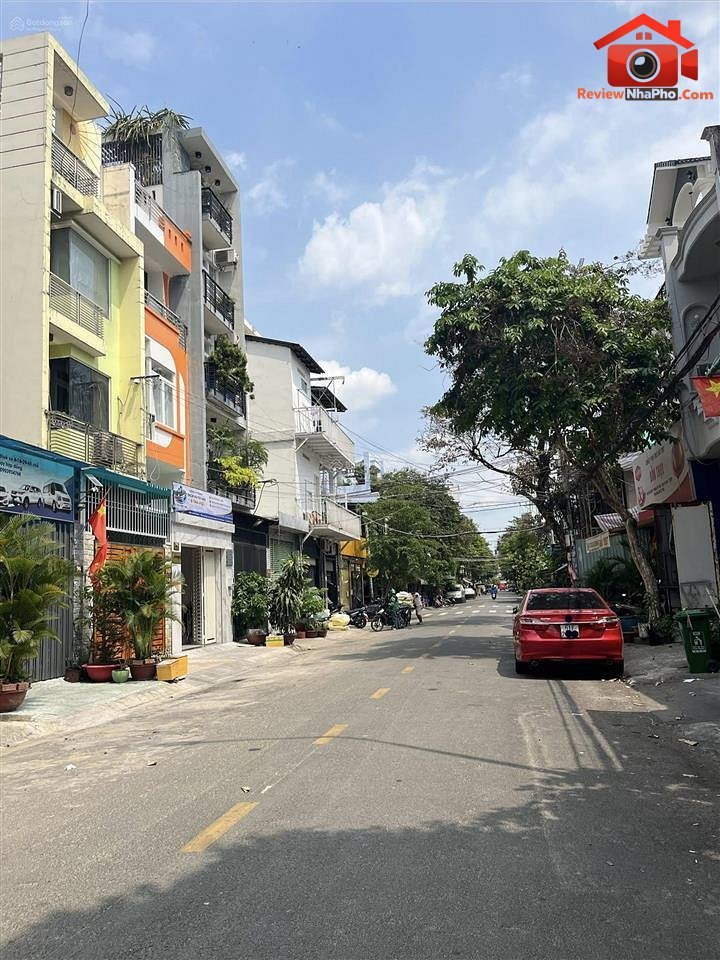 Nhà mặt tiền đường 12m – Phường cũ Phú Thạnh Quận Tân Phú – Thành phố Hồ Chí Minh REVIEW NHÀ PHỐ 50 m2 – 6.7 tỷ