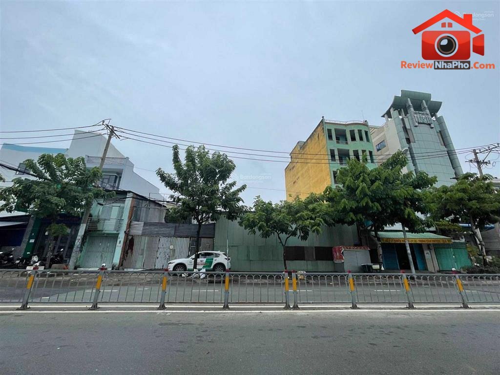 Bán nhà đất Đường Lý Chiêu Hoàng – Phường cũ Không xác định Quận 6 – Thành phố Hồ Chí Minh REVIEW NHÀ PHỐ 975 m2 giá 133 tỷ