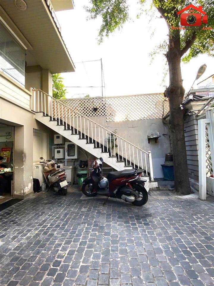 Bán nhà đất Đường Cách Mạng Tháng 8 – Phường cũ Không xác định Quận Tân Bình – Thành phố Hồ Chí Minh REVIEW NHÀ PHỐ 462 m2 – 112 tỷ