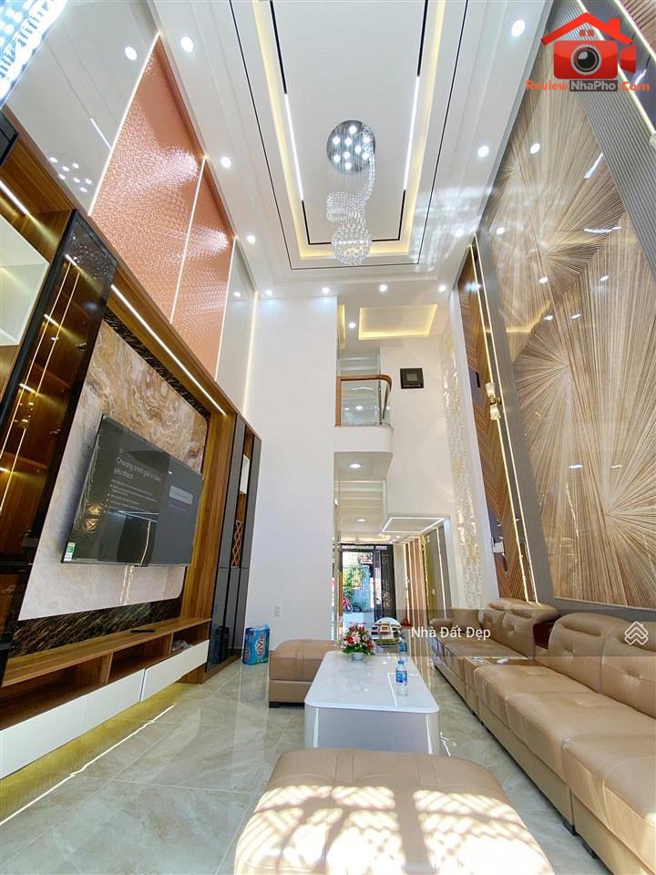 Nhà mới đẹp 80 m2 – 8.9 tỷ – REVIEW NHÀ PHỐ