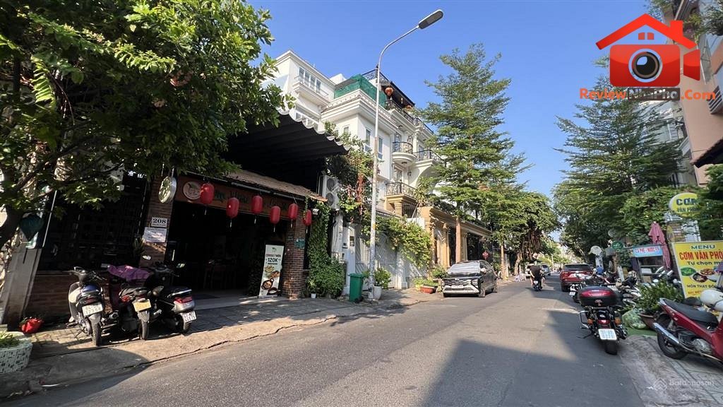 Bán biệt thự mặt tiền Hoa Lan – Phường 2 – Quận Phú Nhuận – Thành phố Hồ Chí Minh 50 tỷ