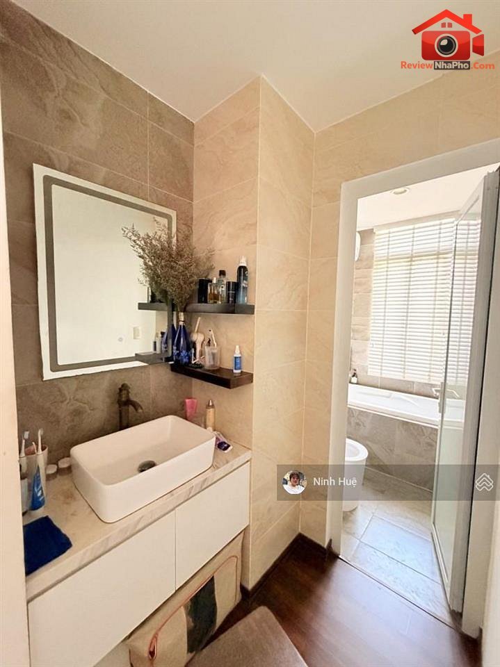 6.5 tỷ – Căn hộ 98 m2 – Quận 11 – Thành phố Hồ Chí Minh REVIEW NHÀ PHỐ