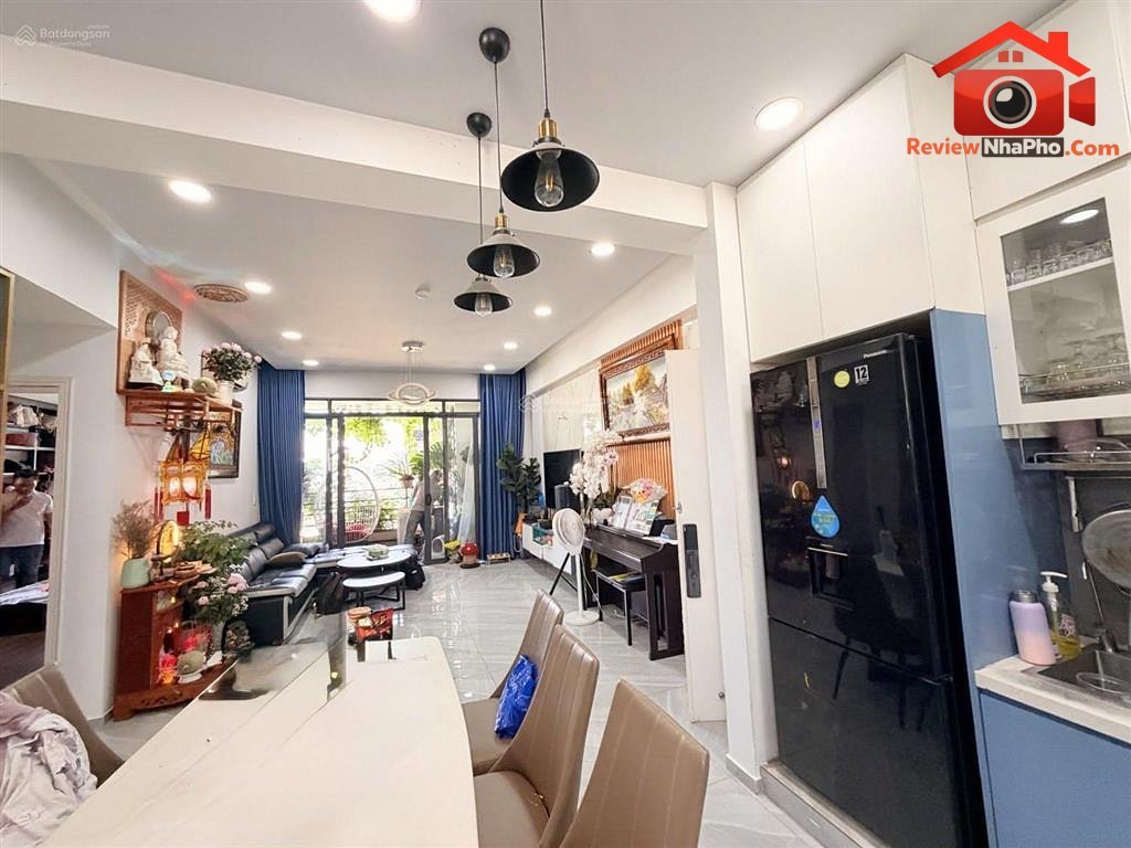 Bán nhà đất Đường Lý Thường Kiệt – Phường cũ – Quận 11 – Thành phố Hồ Chí Minh REVIEW NHÀ PHỐ 98 m2 – 6.5 tỷ