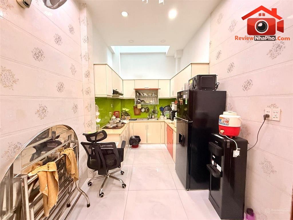 Nhà 2 tầng 68 m² giá 6.9 tỷ – REVIEW NHÀ PHỐ