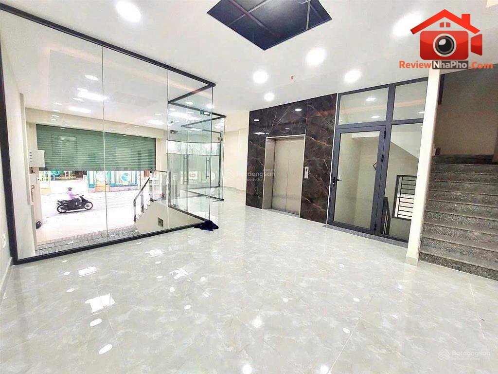68 tỷ – Diện tích 184 m2 – Góc 2MT Lê Quang Định – Thành phố Hồ Chí Minh REVIEW NHÀ PHỐ
