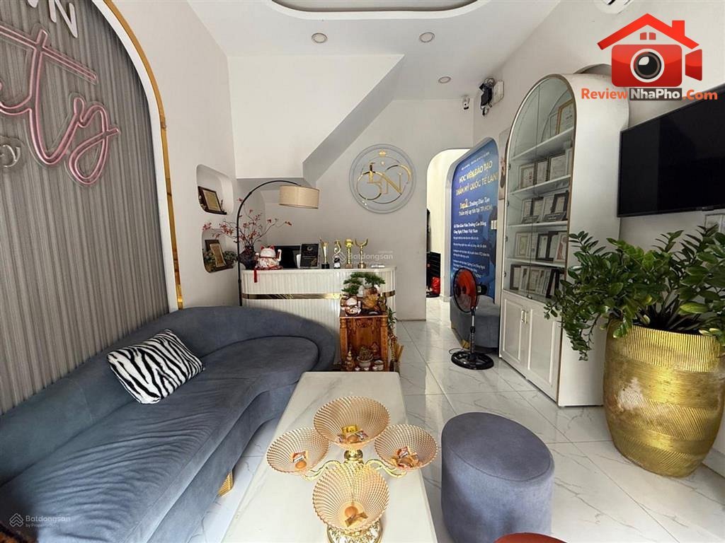 Nhà riêng 40 m² giá thỏa thuận Đường Không xác địn… – Bán nhà mặt phố Quận Tân Phú – TP Hồ Chí Minh giá Thỏa thuận