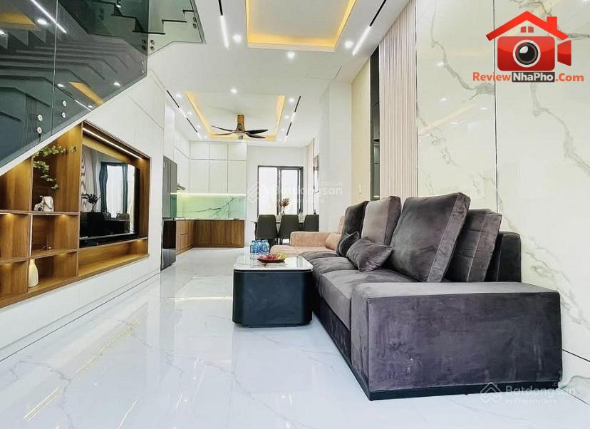 Nhà hẻm 5.5m đường Ngô Quyền – Quận 10 – 73 m2 – Thỏa thuận REVIEW NHÀ PHỐ