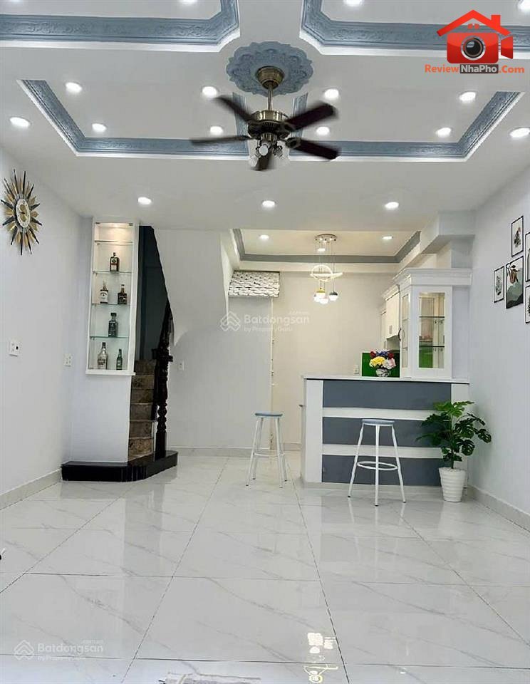 Nhà phố 3 tầng 4 PN 3 WC giá 6 tỷ diện tích 35 m2 REVIEW NHÀ PHỐ