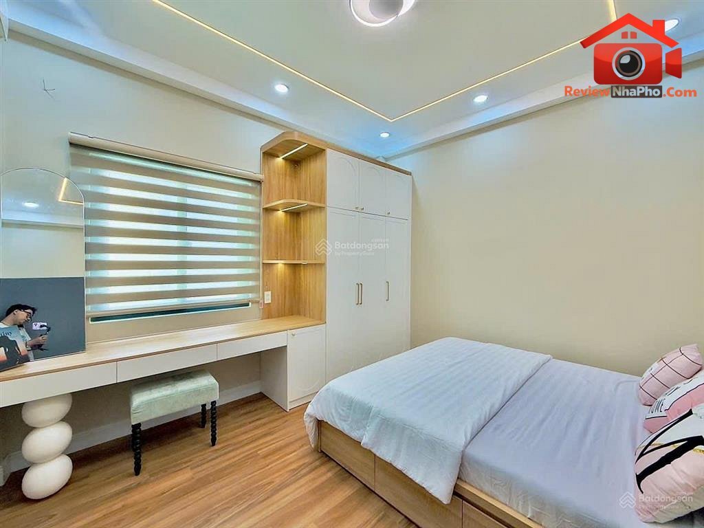 Bán nhà đất Đường Cô Giang – Phường cũ Không… – Bán nhà mặt phố Quận Phú Nhuận – TP Hồ Chí Minh giá 10 – 15 tỷ