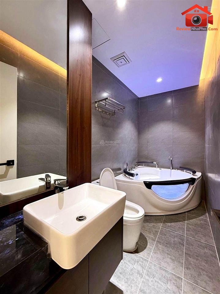 Bán nhà đất Đường 3 Tháng 2 – Phường cũ Khôn… – Bán nhà trong ngõ, hẻm Quận 10 – TP Hồ Chí Minh giá 10 – 15 tỷ