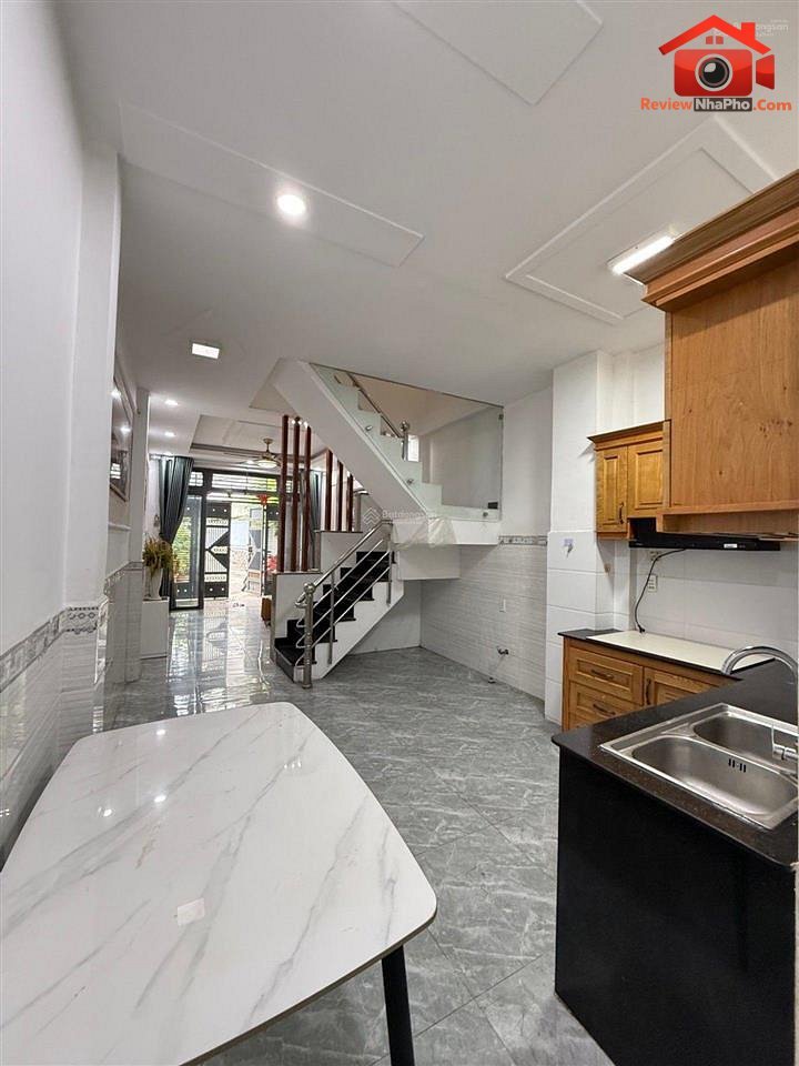 7.6 tỷ – Diện tích 95 m2 – Bán nhà mặt tiền Phường 4, Gò Vấp – REVIEW NHÀ PHỐ