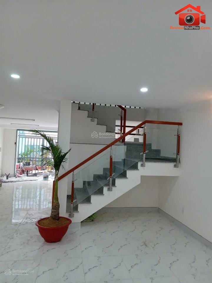 Bán nhà đất Đường Kênh Tân Hóa – Phường cũ 14 Quận 6 – Thành phố Hồ Chí Minh REVIEW NHÀ PHỐ 130 m2 18 tỷ