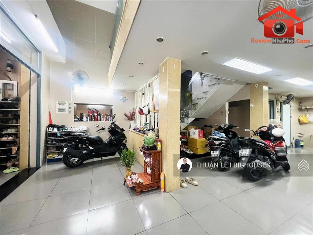 Bán nhà đất Đường Thích Quảng Đức – Phường cũ Không xác định Quận Phú Nhuận – Thành phố Hồ Chí Minh REVIEW NHÀ PHỐ 81 m2 – 23.5 tỷ