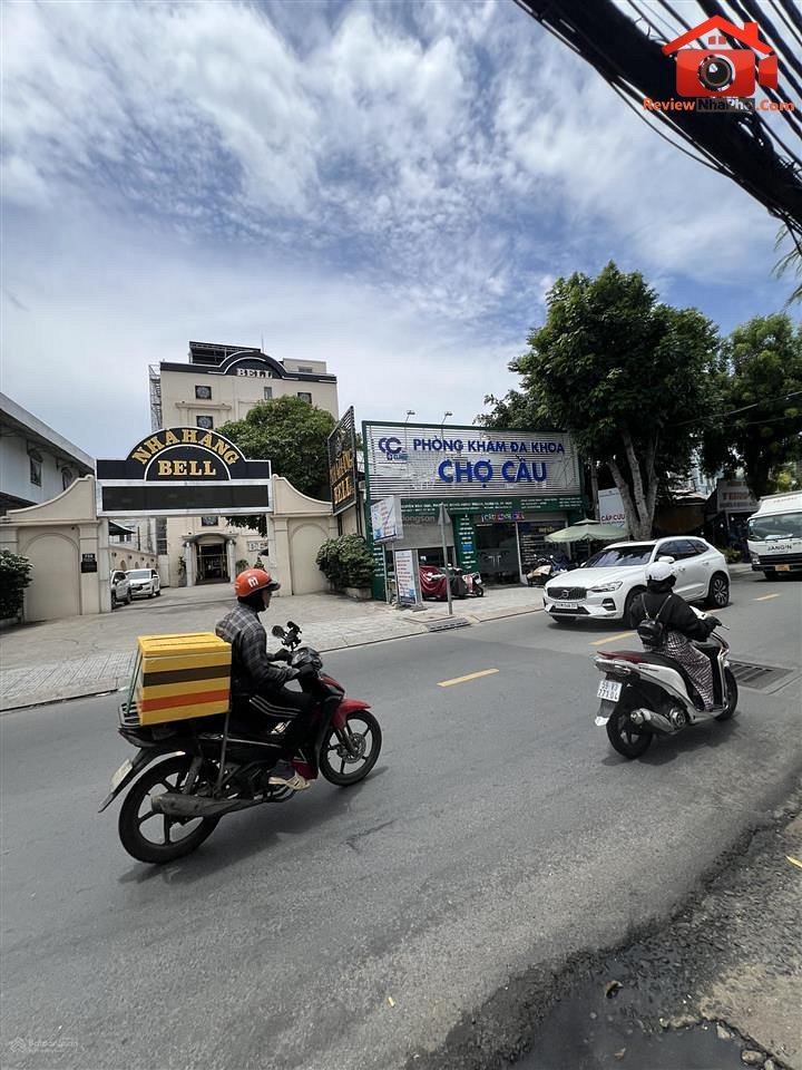 Bán nhà đất Đường Nguyễn Văn Quá – Phường cũ Không xác định Quận 12 – Thành phố Hồ Chí Minh REVIEW NHÀ PHỐ 113 m2 – 6.85 tỷ