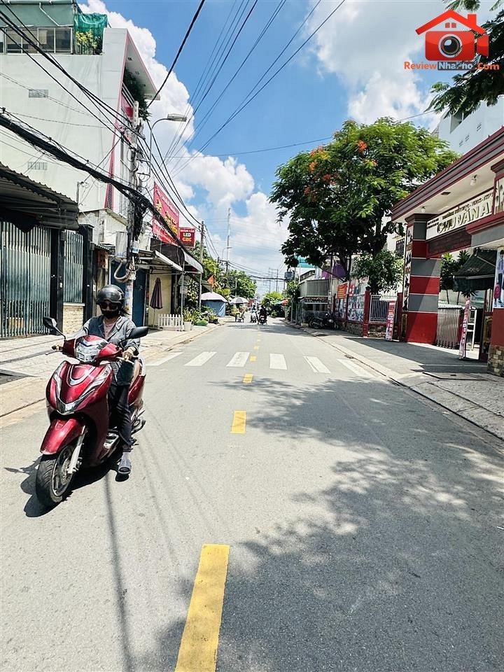 Bán nhà đất Đường 12M – Phường cũ Bình Hưng Hòa Quận Bình Tân – Thành phố Hồ Chí Minh REVIEW NHÀ PHỐ 148 m2 – 10.8 tỷ