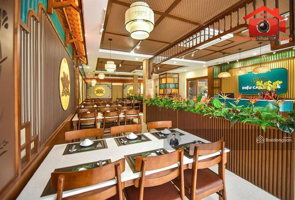 Bán nhà đất Đường Huỳnh Lan Khanh – Phường cũ 2 Quận Tân Bình – Thành phố Hồ Chí Minh REVIEW NHÀ PHỐ 198 m2 50 tỷ