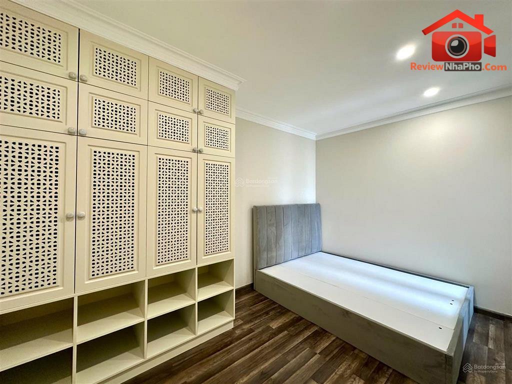 Bán nhà đất Đường không xác định – Phường cũ… – Bán nhà trong ngõ, hẻm Quận 10 – TP Hồ Chí Minh giá 10 – 15 tỷ