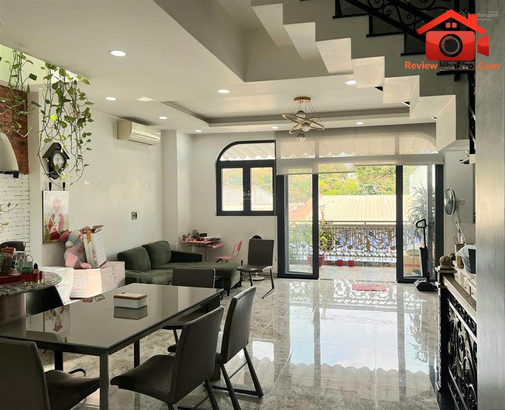 Bán nhà đất Đường Hòa Bình – Phường cũ Không xác định Quận Tân Phú – Thành phố Hồ Chí Minh REVIEW NHÀ PHỐ 63 m2 – 8.4 tỷ