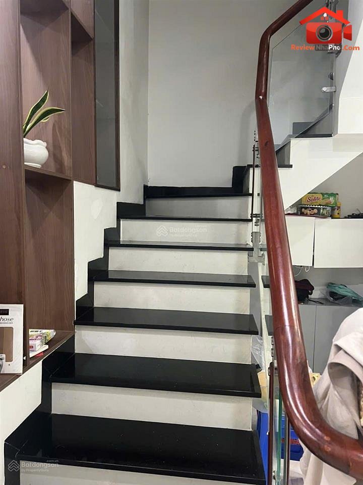 Bán nhà đất Đường Bàu Cát – Phường cũ 11 Quận Tân Bình – Thành phố Hồ Chí Minh 62 m2 – 10.9 tỷ