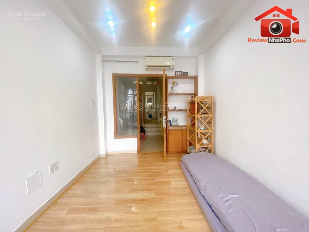 Nhà Mặt Tiền Đường 3/2 – Phường cũ 12 Quận 10 – Thành phố Hồ Chí Minh REVIEW NHÀ PHỐ 45 m2 – 10.8 tỷ