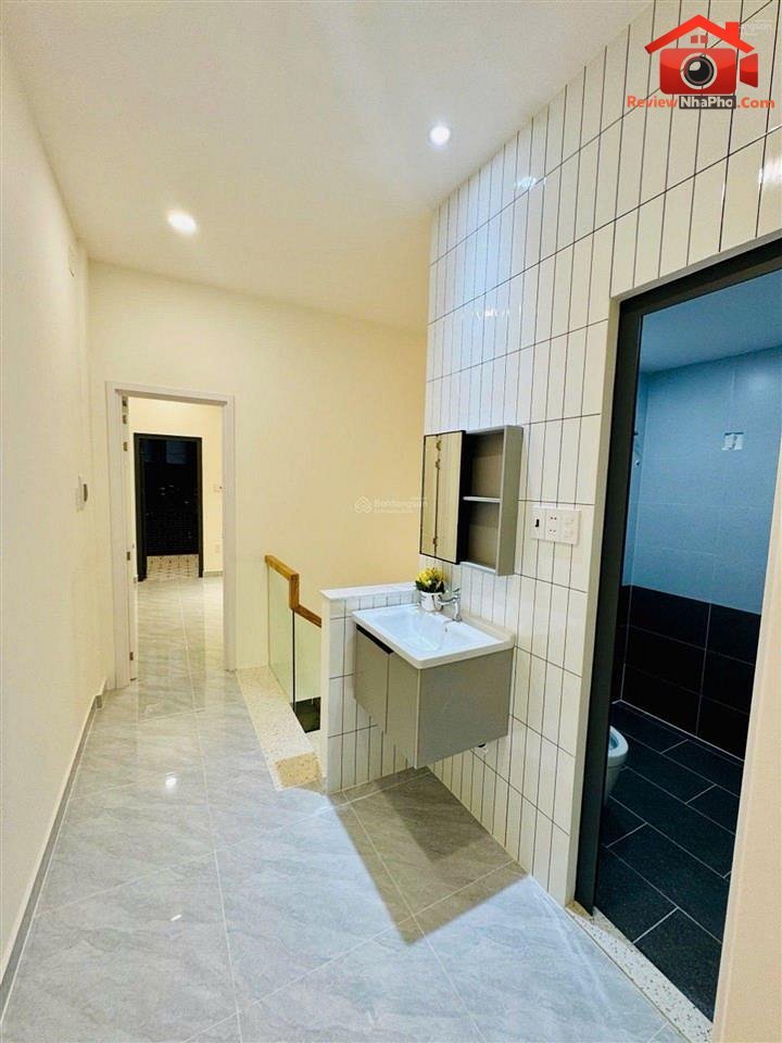 Bán nhà đất Đường Minh Phụng – Quận 11 – Thành phố Hồ Chí Minh 6.7 tỷ