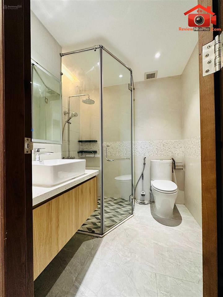 Cần bán căn hộ chung cư Sky Center 139 m² giá chỉ 10 tỷ – REVIEW NHÀ PHỐ